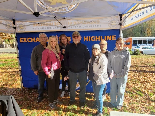 Neighbors Unite at Sunnydale to Honor Local Veterans