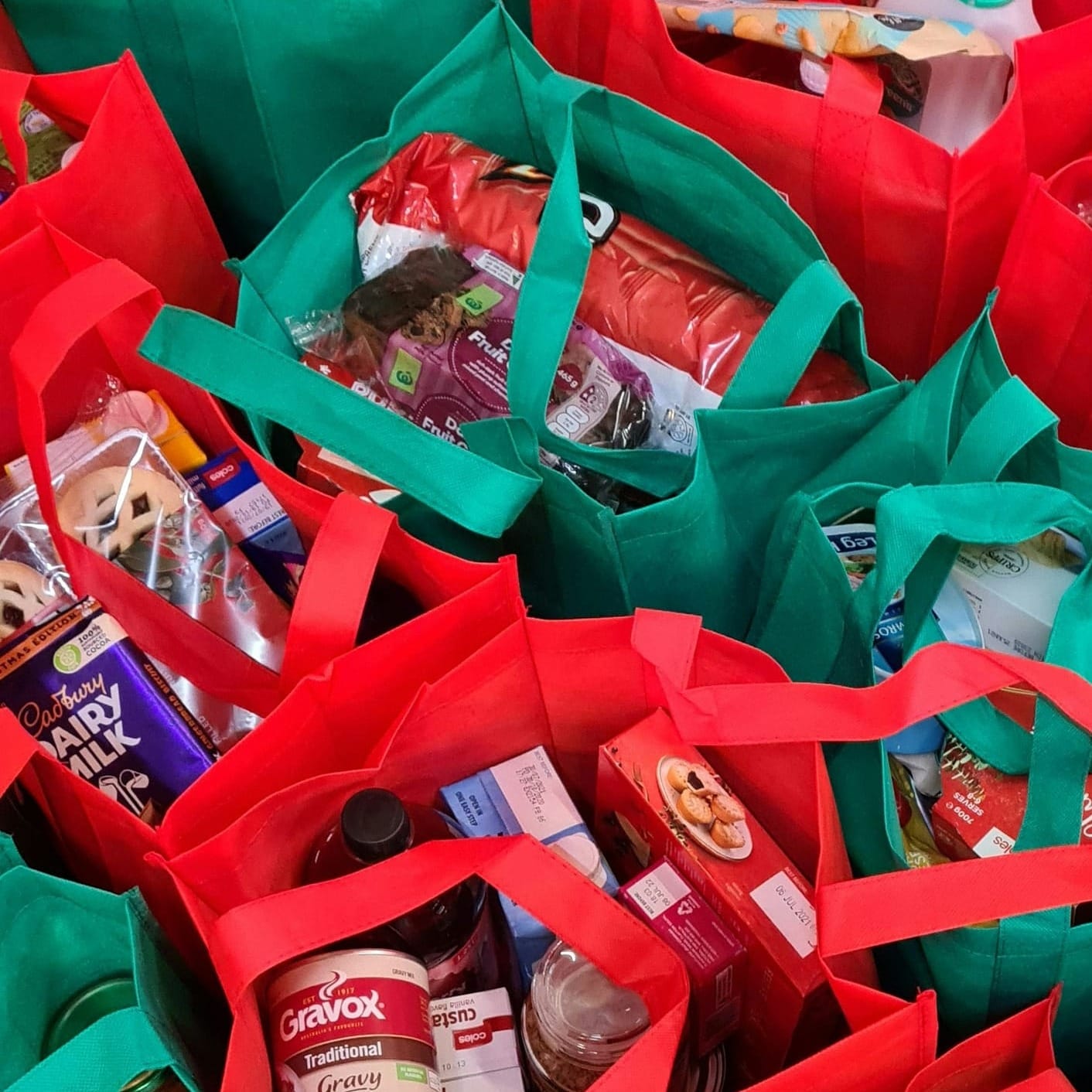 Highline Area Food Banks Welcome Donations as Thanksgiving Nears