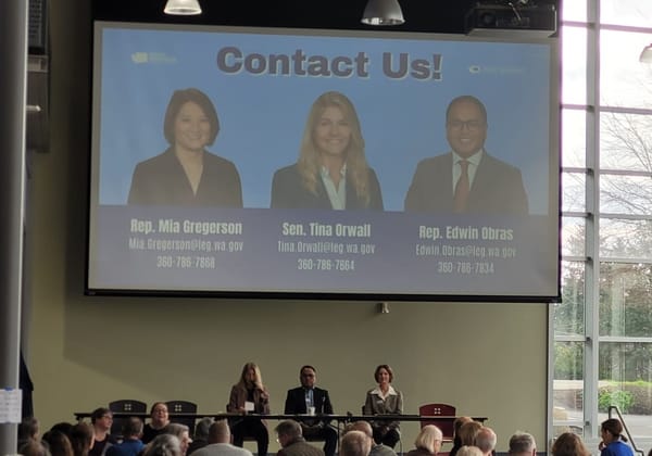 Orwall and Obras Field Questions at 33rd District Town Hall